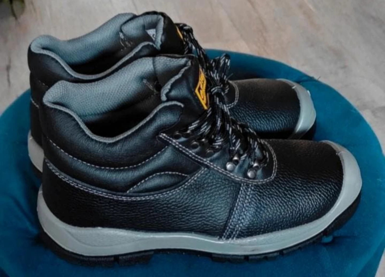 New safety/work shoes Satexo Rock ll S3 SRC size 4 – photo 5
